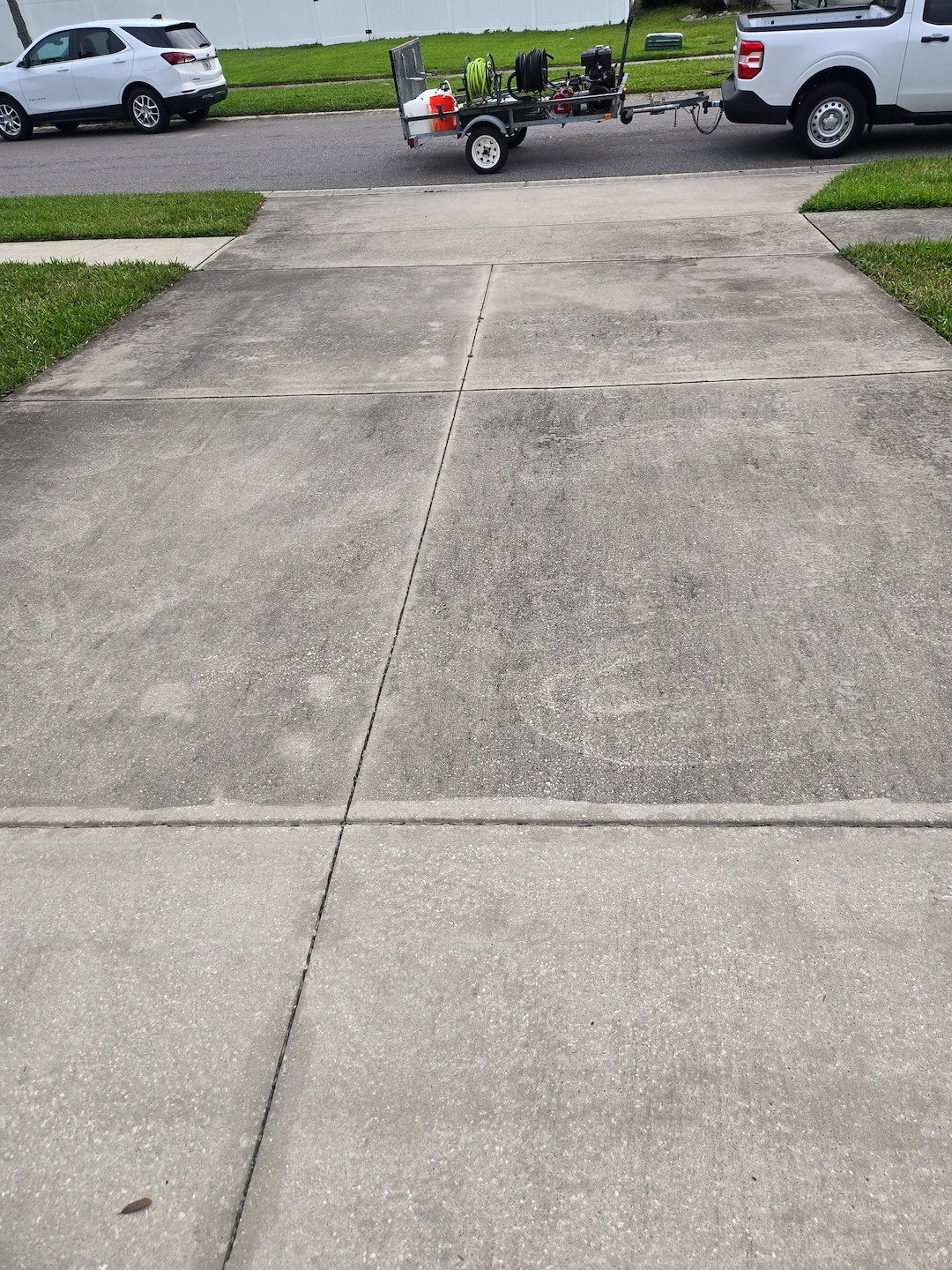 Driveway & Walkway Pressure Washing in Venetian Bay, New Smyrna Beach, FL Thumbnail
