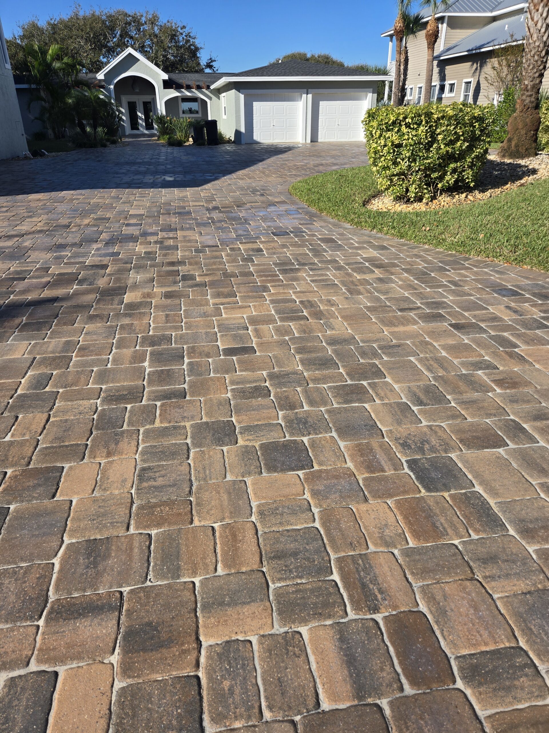 Pavers sealing ormond Beach after